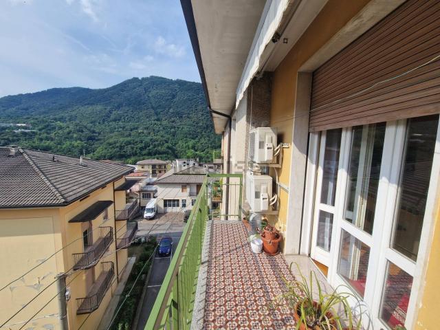 Appartamento in vendita di 118 m² in Via C. Zima, 45