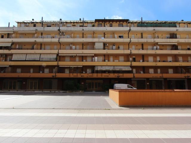 Appartamento in vendita di 118 m² in Via Costantino Rozzi, 7