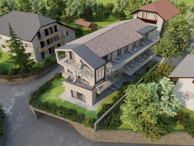 Appartamento in vendita di 118 m² in Via Aica