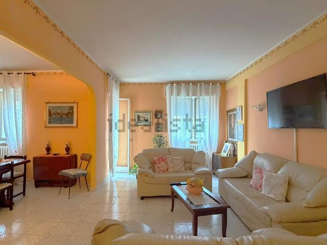 Appartamento in vendita di 118 m² in Via Benedetto Croce, 7