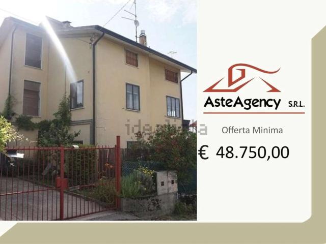Appartamento in vendita di 118 m² in Via Bugano, 70