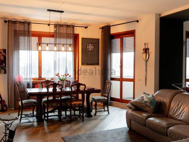 Appartamento in vendita di 118 m² in Via Gaetano Tononi, 4
