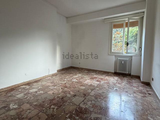 Appartamento in vendita di 118 m² in Via Giacomo Matteotti