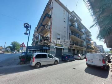 Appartamento in vendita di 118 m² in Via Giovanni Noè