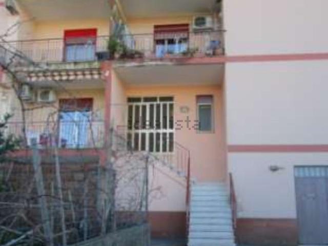 Appartamento in vendita di 118 m² in Via Giovanni Verga