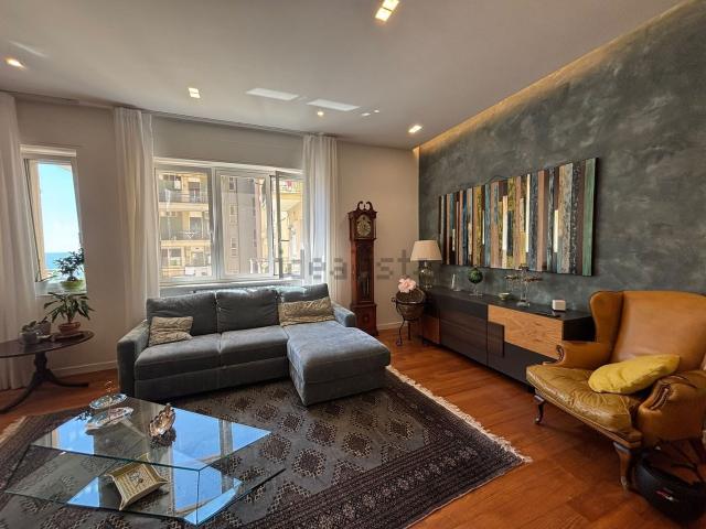 Appartamento in vendita di 118 m² in Via Domenico Scaramella