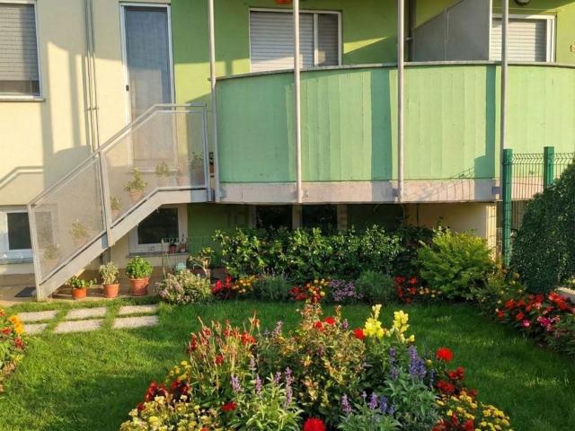 Appartamento in vendita di 118 m² in Via Don Carlo Chiavazza, 21