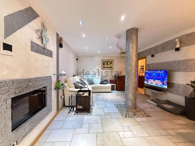 Appartamento in vendita di 118 m² in Via Danilo Paris, 1