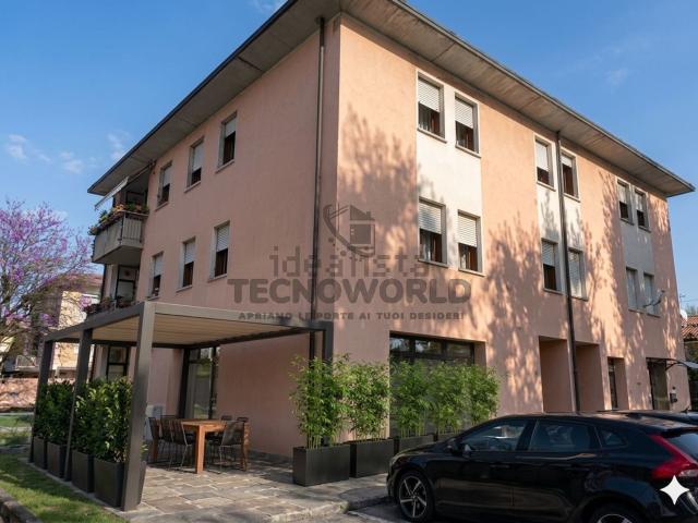 Appartamento in vendita di 118 m² in Via dei Bersaglieri, 5