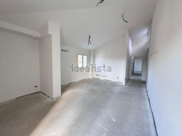 Appartamento in vendita di 118 m² in Via del Giglio