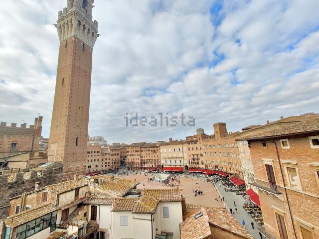 Appartamento in vendita di 118 m² in Via del Porrione