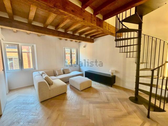 Appartamento in vendita di 108 m² in Via Del Taglio