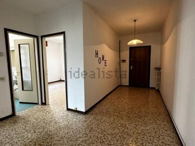 Appartamento in vendita di 118 m² in Via Fratelli Maioni