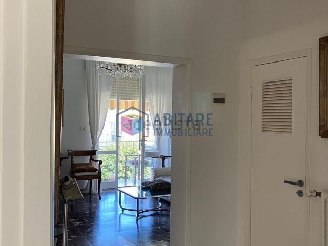 Appartamento in vendita di 118 m² in Via delle Abetelle, 57128