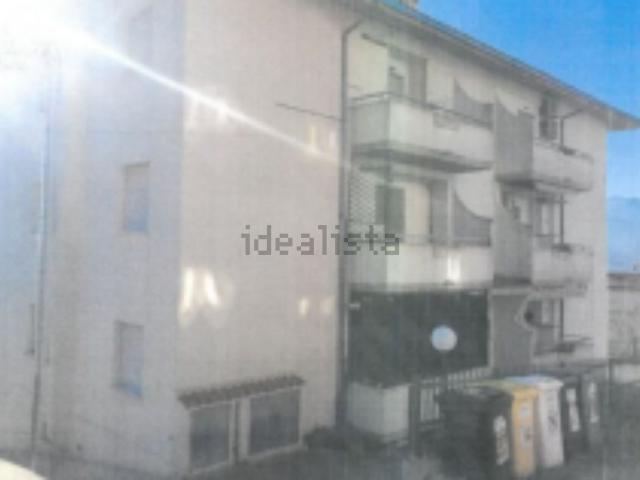 Appartamento in vendita di 118 m² in Via Monte Bertona