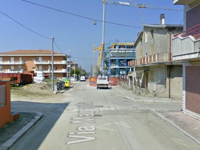 Appartamento in vendita di 118 m² in Via Magenta