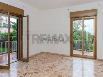Appartamento in vendita di 118 m² in Via San Gregorio, 3