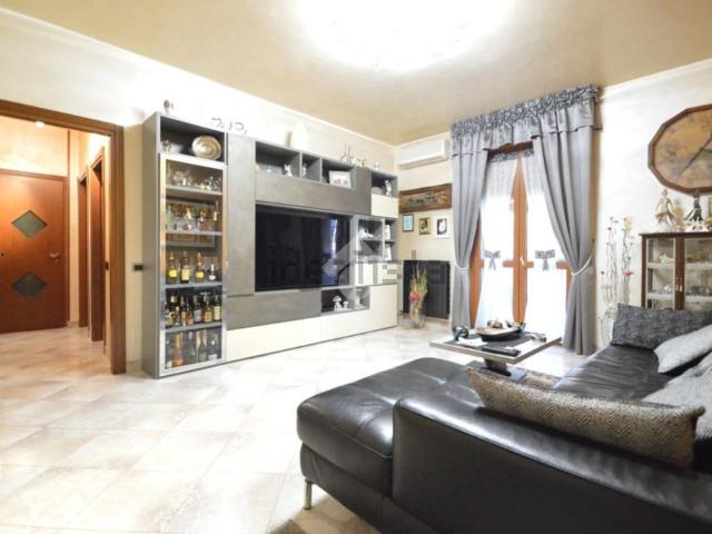 Appartamento in vendita di 118 m² in Via Severino Mercadante