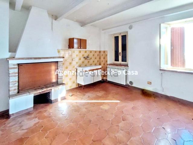 Appartamento in vendita di 118 m² in Via Secondaria Levante