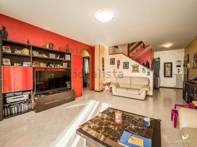 Appartamento in vendita di 118 m² in Via Tamigi, 5