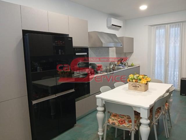 Appartamento in vendita di 118 m² in Viale Adua, 9