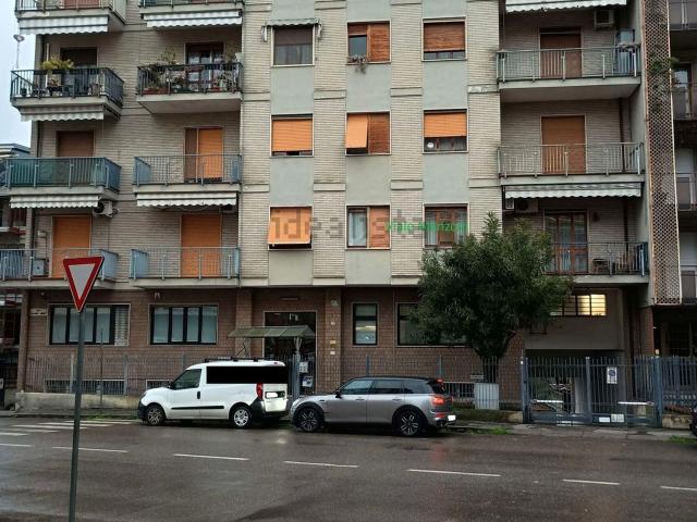 Appartamento in vendita di 118 m² in Viale Alessandro Manzoni, 17