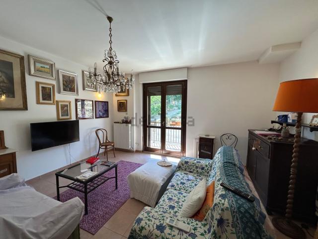 Appartamento in vendita di 118 m² in Contrada Pescara Valle, 5