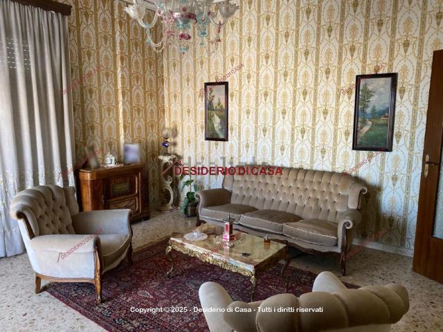 Appartamento in vendita di 118 m² in Corso Umberto e Margherita