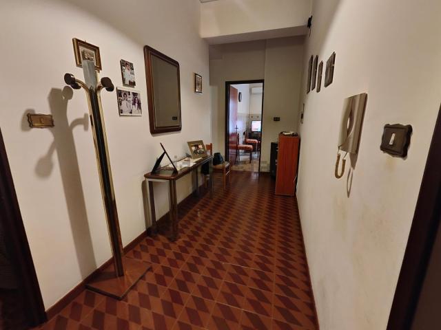 Appartamento in vendita di 118 m² in Corso Sicilia, 128