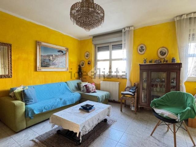 Appartamento in vendita di 118 m² in Piazza Corte Grande, 3