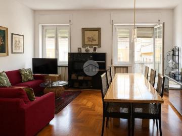 Appartamento in vendita di 119 m² in Via Campania, 6