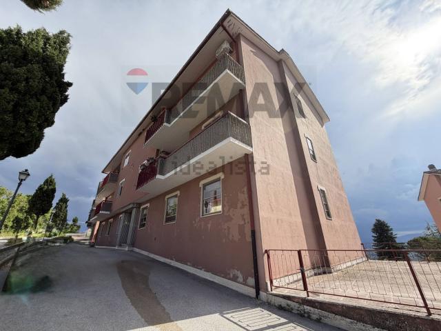 Appartamento in vendita di 119 m² in Via Aldo Moro, 4