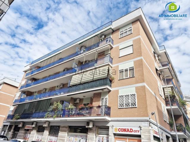Appartamento in vendita di 119 m² in Via Georges Sorel, 7