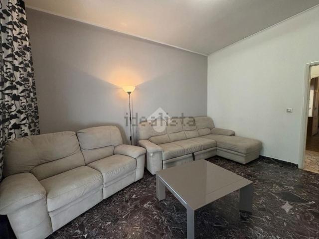 Appartamento in vendita di 119 m² in Via Giuseppe Sensales, 13