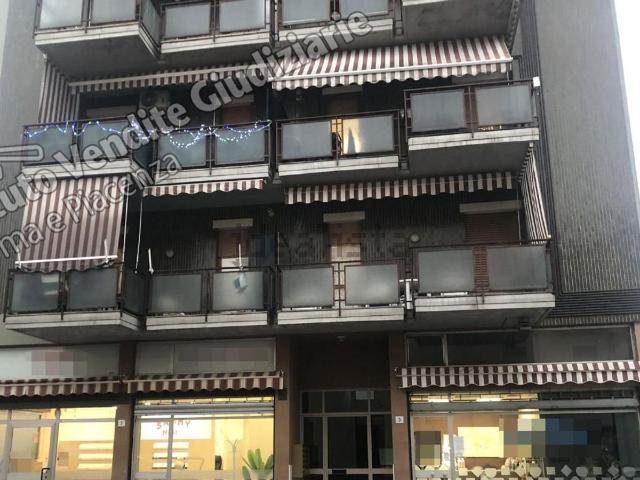 Appartamento in vendita di 119 m² in Via Giacomo Puccini