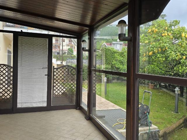 Appartamento in vendita di 119 m² in Via Grillo
