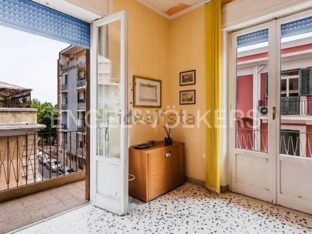 Appartamento in vendita di 119 m² in Via dei setaioli