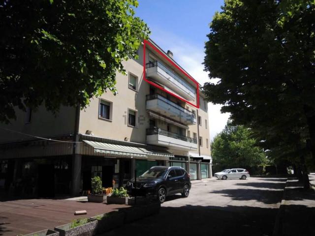 Appartamento in vendita di 119 m² in Via Lomellina, 62