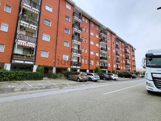 Appartamento in vendita di 119 m² in Via Luigi Einaudi, 16