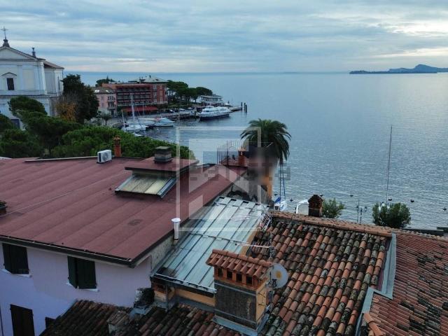 Appartamento in vendita di 119 m² in Via Montana, 2