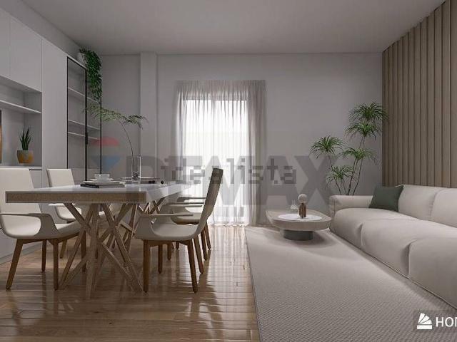 Appartamento in vendita di 119 m² in Via Monte Grappa, 7
