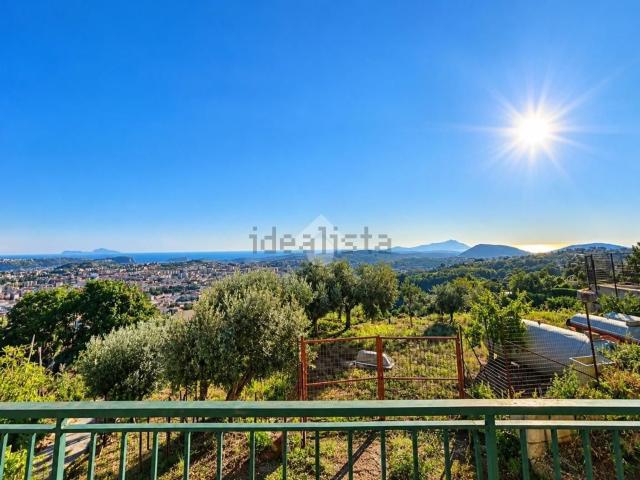Appartamento in vendita di 119 m² in Via Marano Pianura, 19