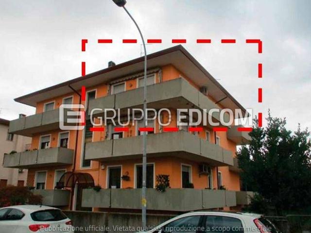 Appartamento in vendita di 119 m² in Via San Magno