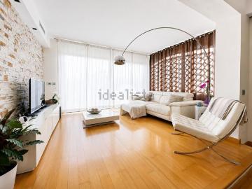 Appartamento in vendita di 119 m² in Via Umberto Giordano, 8