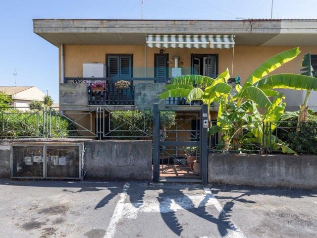 Appartamento in vendita di 119 m² in Via Vampolieri, 34