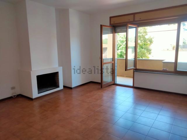 Appartamento in vendita di 119 m² in Viale Cesare Battisti