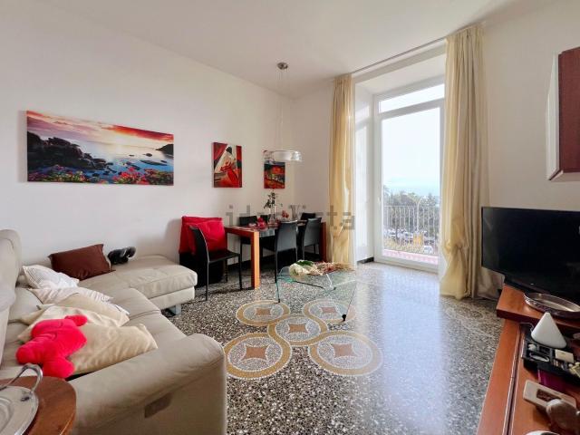 Appartamento in vendita di 119 m² in Corso Cristoforo Colombo