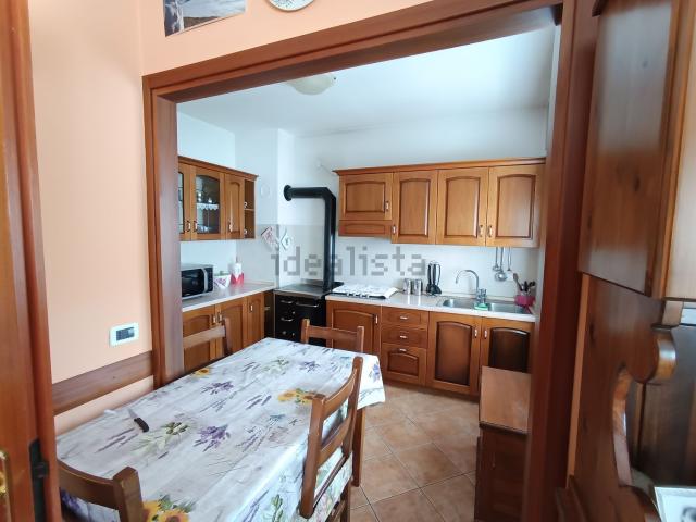 Appartamento in vendita di 119 m² in Frazione Cabia, 17