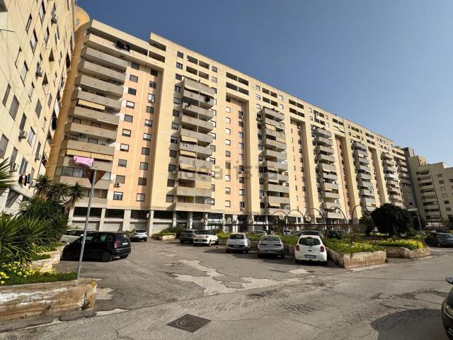 Appartamento in vendita di 119 m² in Piazza Giambattista Tedesco, 14