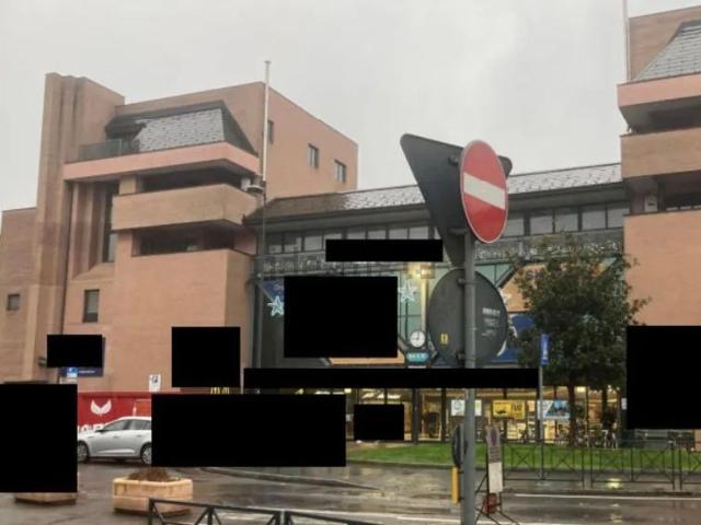 Appartamento in vendita di 119 m² in Piazzale Guglielmo Marconi, 33